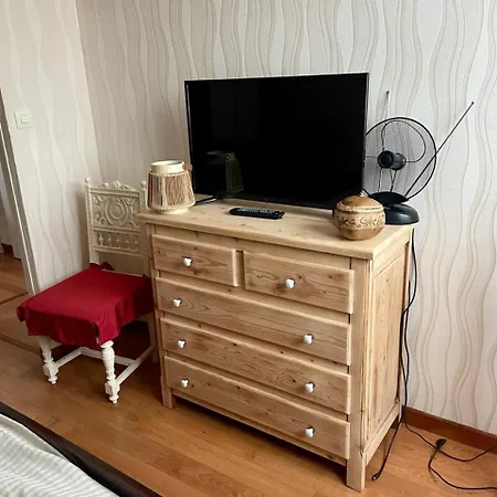 Maison Cleopatre 4 Minutes A Pied De La 3 Veranda Jardin Parking Prive 度假居 *