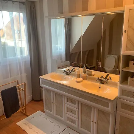 Maison Cleopatre 4 Minutes A Pied De La 3 Veranda Jardin Parking Prive Wimereux