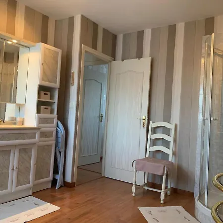 Maison Cléopâtre 4 Minutes à Pied De La 3 Véranda Jardin Parking Privé