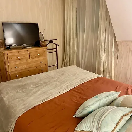 Сasa de vacaciones Maison Cléopâtre 4 Minutes à Pied De La 3 Véranda Jardin Parking Privé *